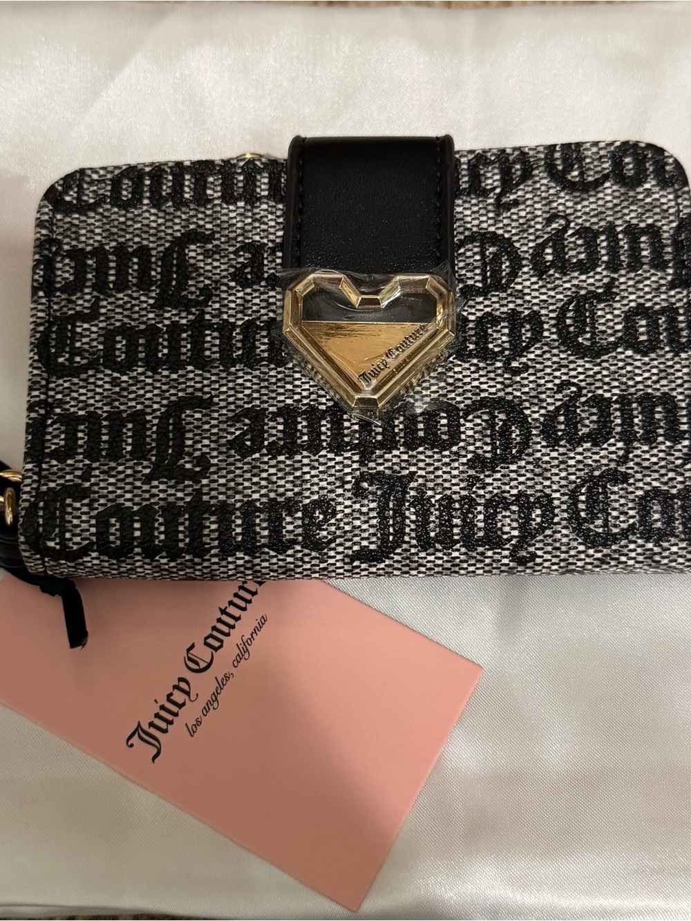 NWT ($35) Juicy Couture Black & White Logo Heart-Clasp Wallet with Gold Accent
